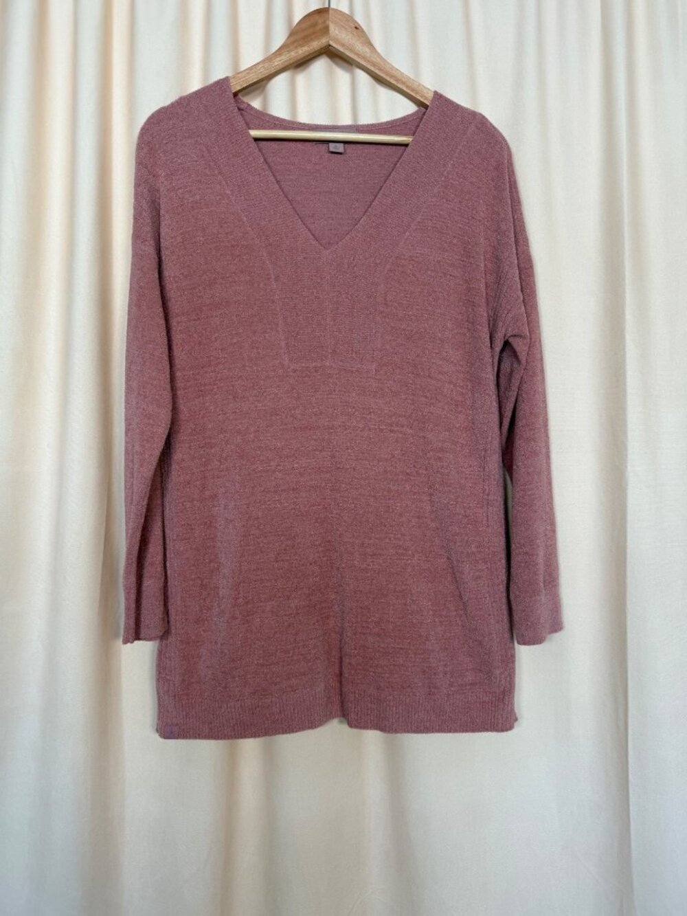 Barefoot Dreams CozyChic Ultra Lite Knit V-Neck Sweater In Rosewood Size Small